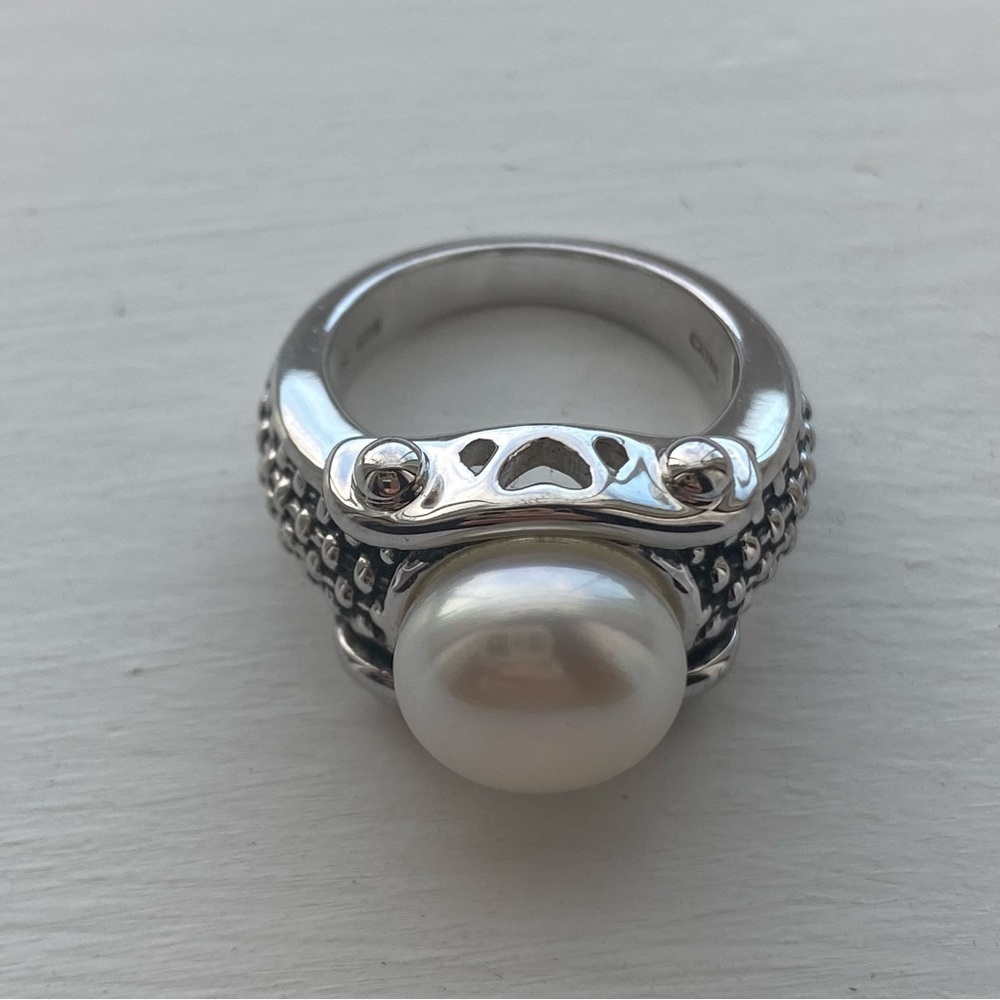 VINTAGE Chunky Silver Ring with pearl - Size 7-7.5